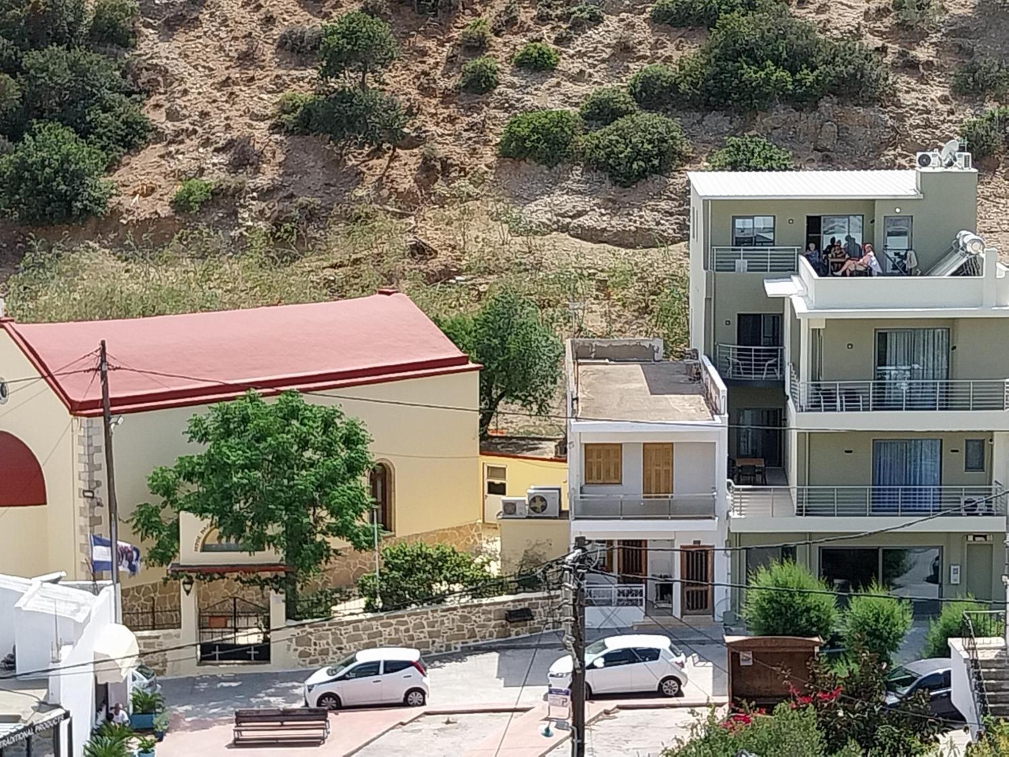 Patric.Ko Aparthotel Agia Galini  Ruang foto